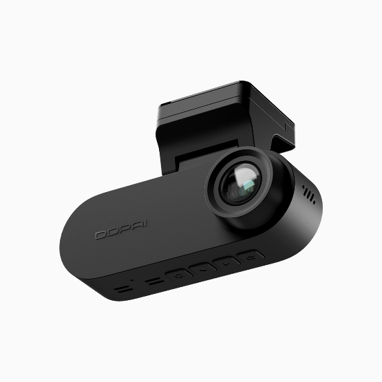 Enhancing Driving Safety with Front and Rear Cameras for Clearer Night Recording